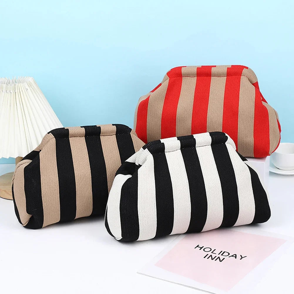 Summer Beach Clutch Bag for Women Woven Crochet Handbags Purses Knitting Dumpling Clutch Ruched Cute Cloud Casual Colorblock Bag
