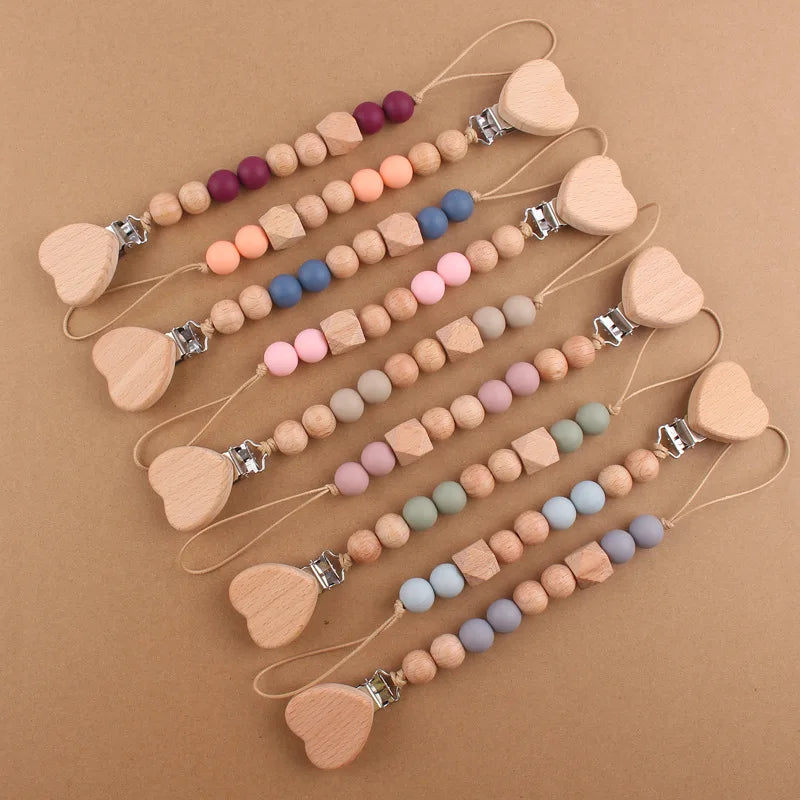 Baby products cartoon love beechwood pacifier clip creative baby silicone beads bite teeth pacifier chain