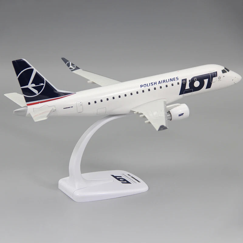 1/100 Scale E-175 E195 LOT Polish Air Airline Aircraft Assembly Plane Model Airplanes Toy Collection Display Gifts With Base