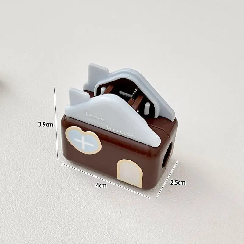 Cute House Shaped Waterproof Toothbrush Head Dust Cover Portable Travel Bathroom Toothbrush Protective Organizer