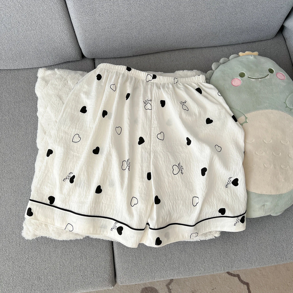 Women's Summer Thin Pajamas with Heart-Shaped Pattern, Short-Sleeved Shorts, Sweet and Cute, Can Be Worn Outside in Summer, Two-Piece Home Wear Set