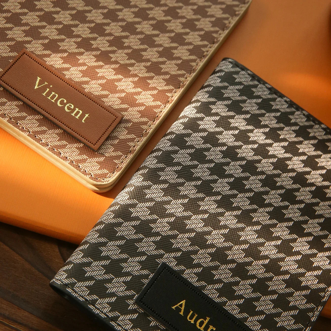 1PCS Customized Name Elegant Passport Cover Personalized Passport Holder with Classical Houndstooth Print Customized Card Holder