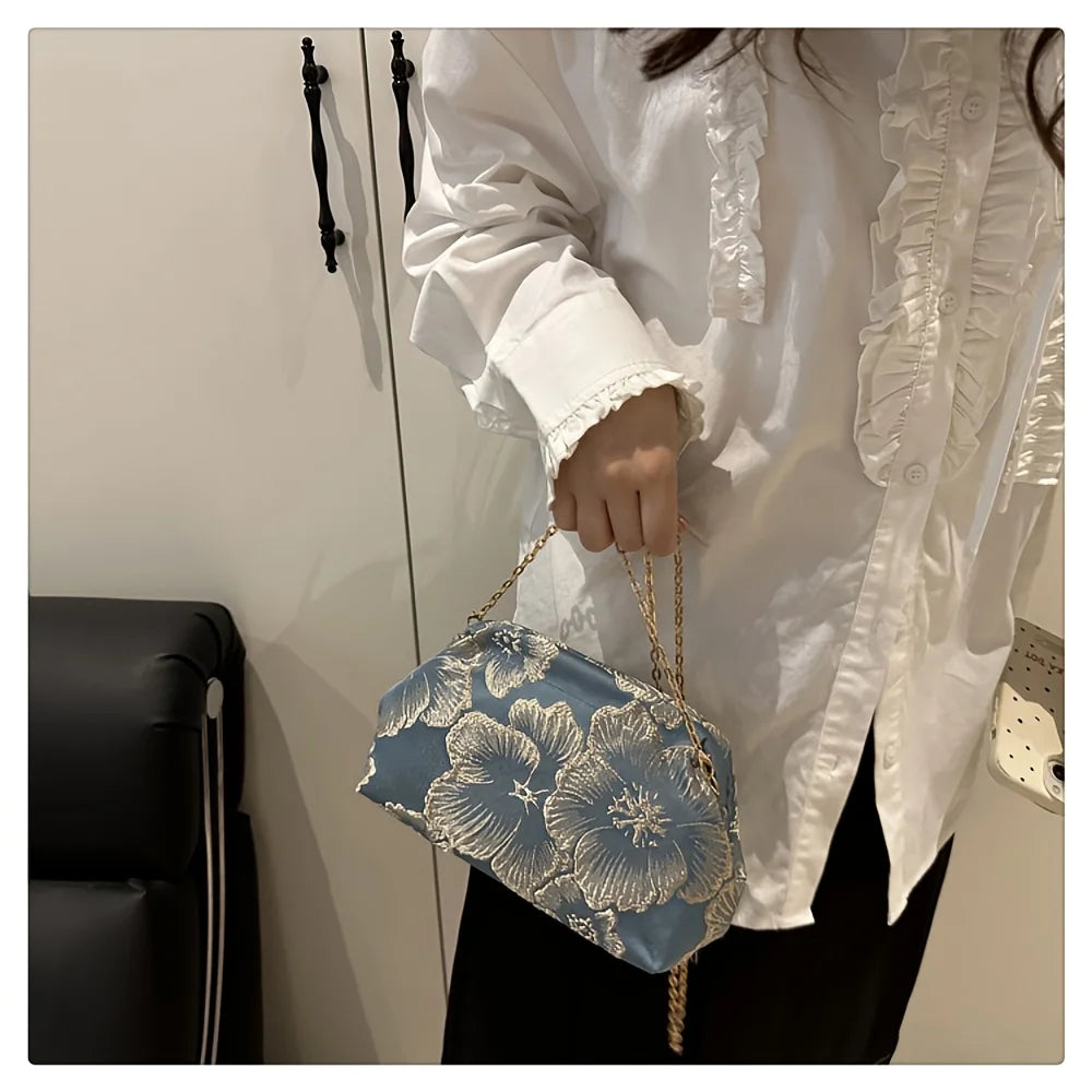 Retro New Chinese Style Textured Cheongsam Bag Women, Elegant China-inspired 2025 New Design with Chain Wristlet, Large Capacity