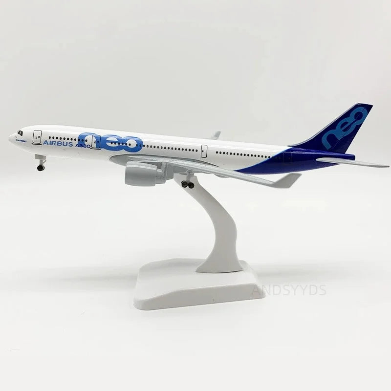 20CM 8inch Collectible Aircraft A330 Beluga Diecast Alloy Airlines A380 A350 330 Antonov An 225 Model Plane for Collection Gift