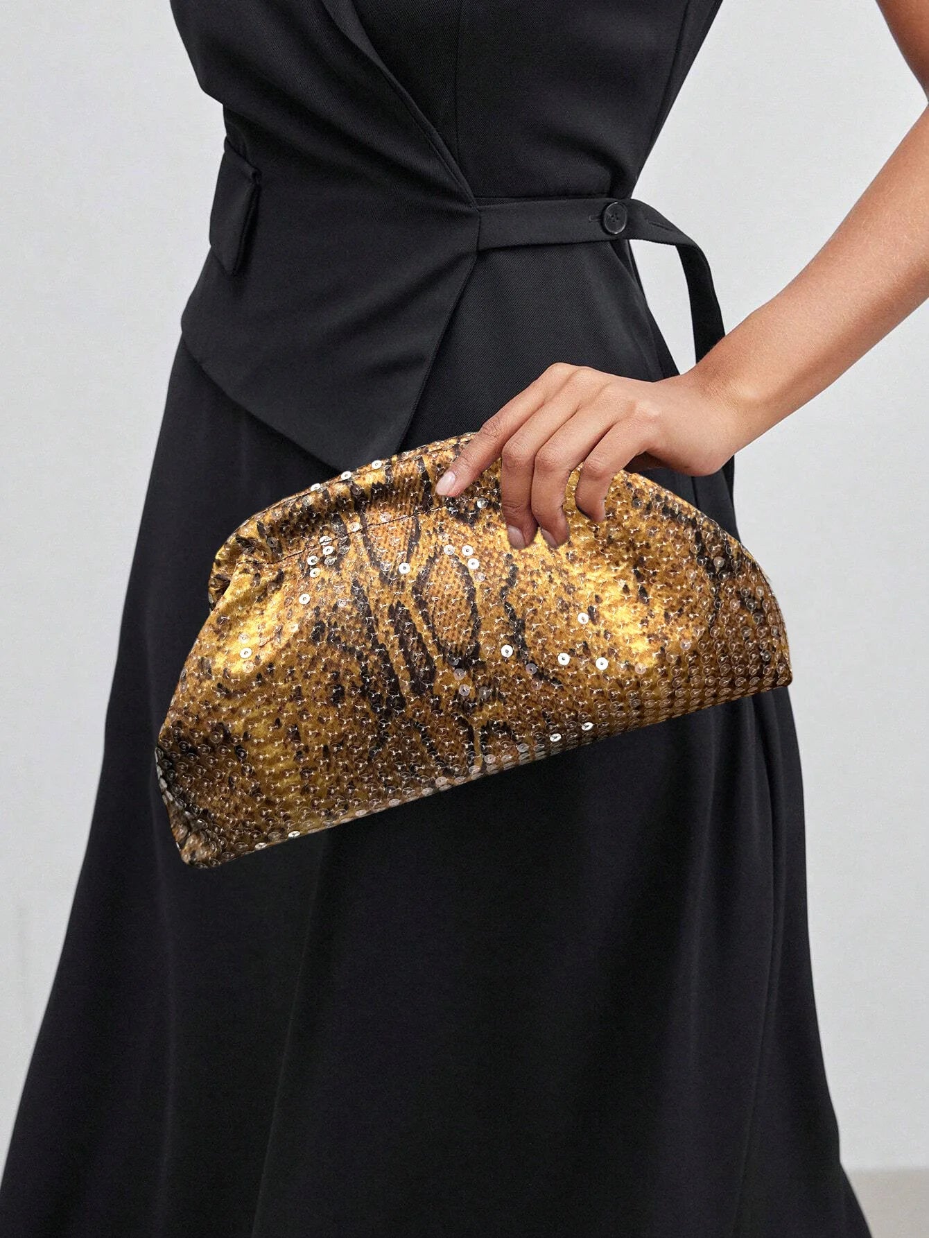 New model snake skin glitter clip handbag women's European and American style retro evening bag fashionable and versatile party