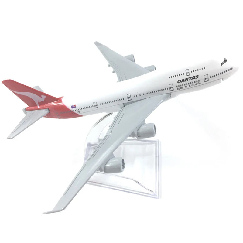 20CM Simulation Alloy Aircraft Australia 380 Airlines Plane Models With Landing Gear Kids Gifts Collection Aircraft Toy