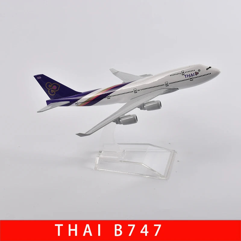 JASON TUTU B747 Airplane Model B777 Aircraft Model Diecast Metal 1/400 Scale Adult Children Collection For Display Show Gift