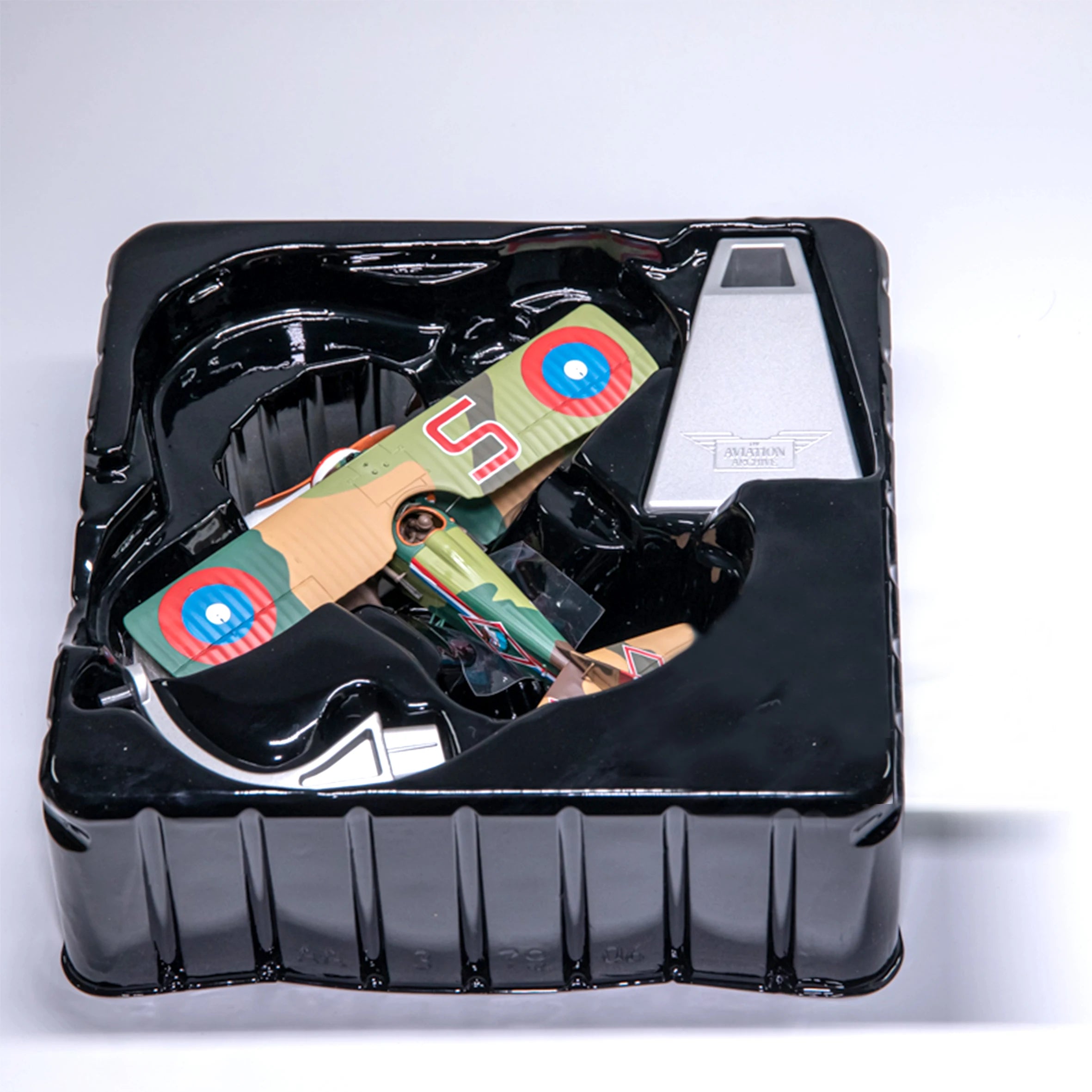1: 48 AA37910 SPAD S.XIII S.7714 biplane fighter model 1918 Alloy Static Aircraft Model