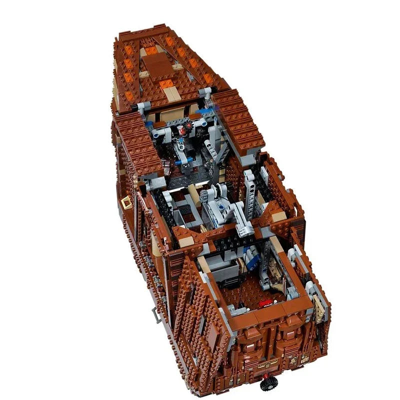 New Desert Crawler Party Gift Block Model, compatible with adult, child, birthday, and Christmas gifts