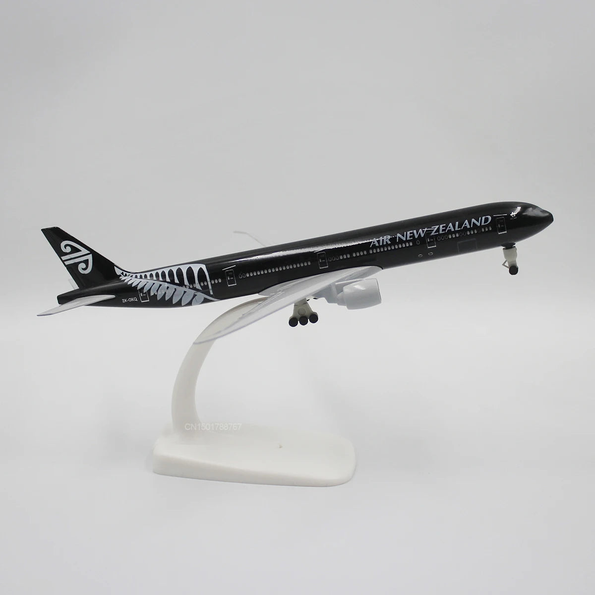 1/400 Scale 20CM Diecast Alloy Antonov An-225 "Mriya" A380 330 747 777 Airplane Model For Gift Collection