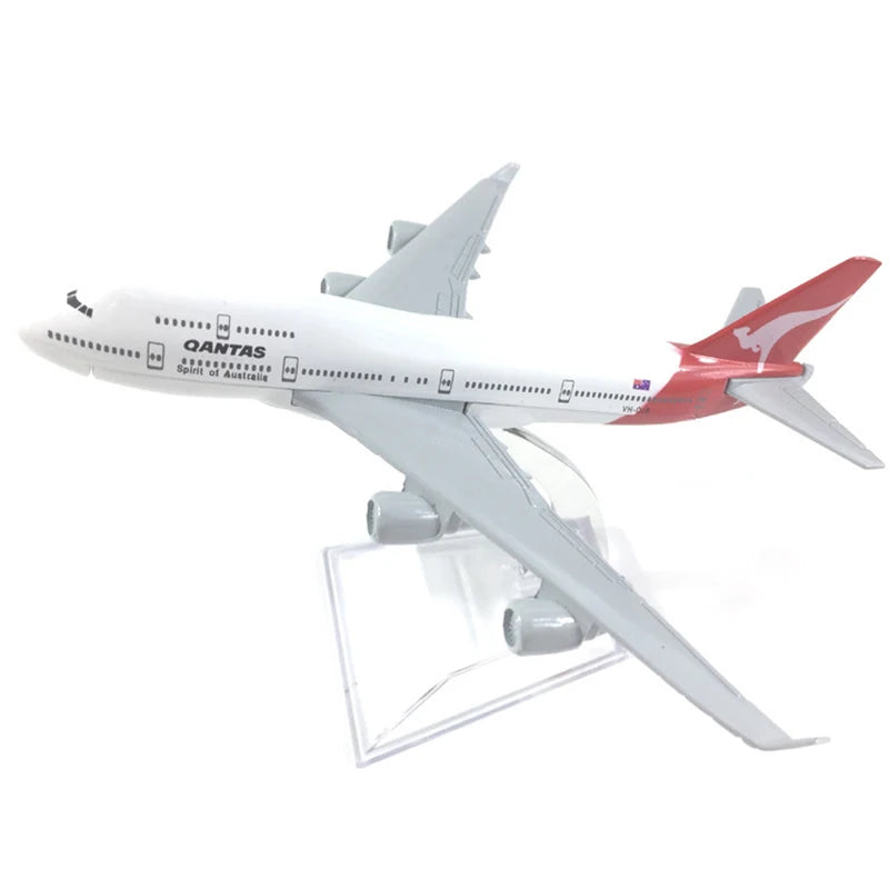 20CM Simulation Alloy Aircraft Australia 380 Airlines Plane Models With Landing Gear Kids Gifts Collection Aircraft Toy