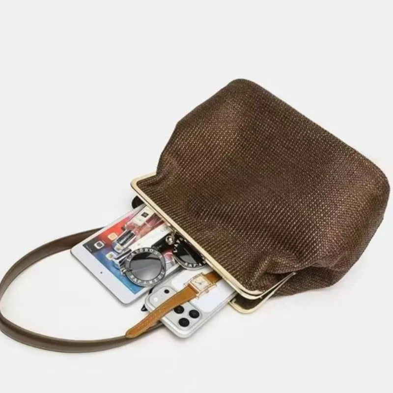 2026 Women's Shoulder Bag Exquisite Irregular Design Seashell straw weaving Handbag Luxury big Clip Clutch Elegant Evening Bag