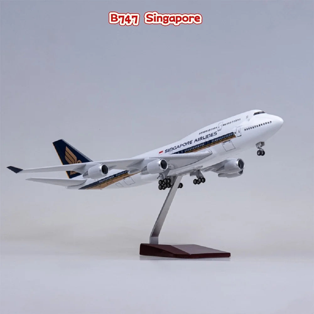 Singapore Airways A350/A380/B747 scale aircraft Toy 47CM Airplane model Light Wheel Diecast Resin Plane model plane kits