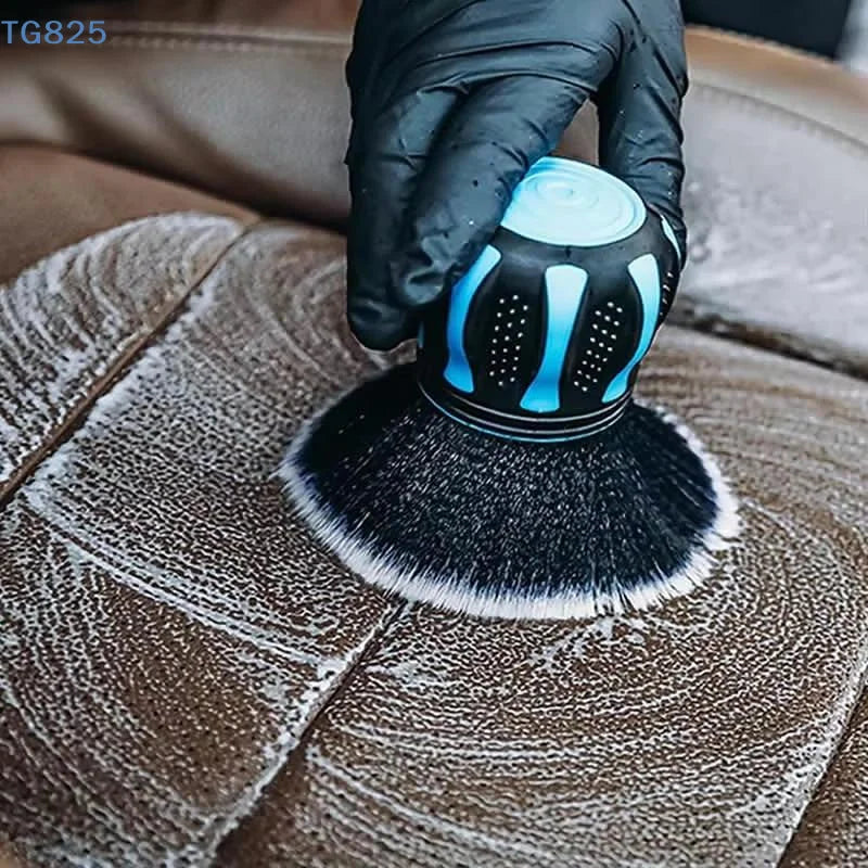 1pcs Small Multi-Purpose Detailing Brush Soft Bristles For Dusting Or Scrubbing Interior & Delicate Surfaces Car Cleaning Tools