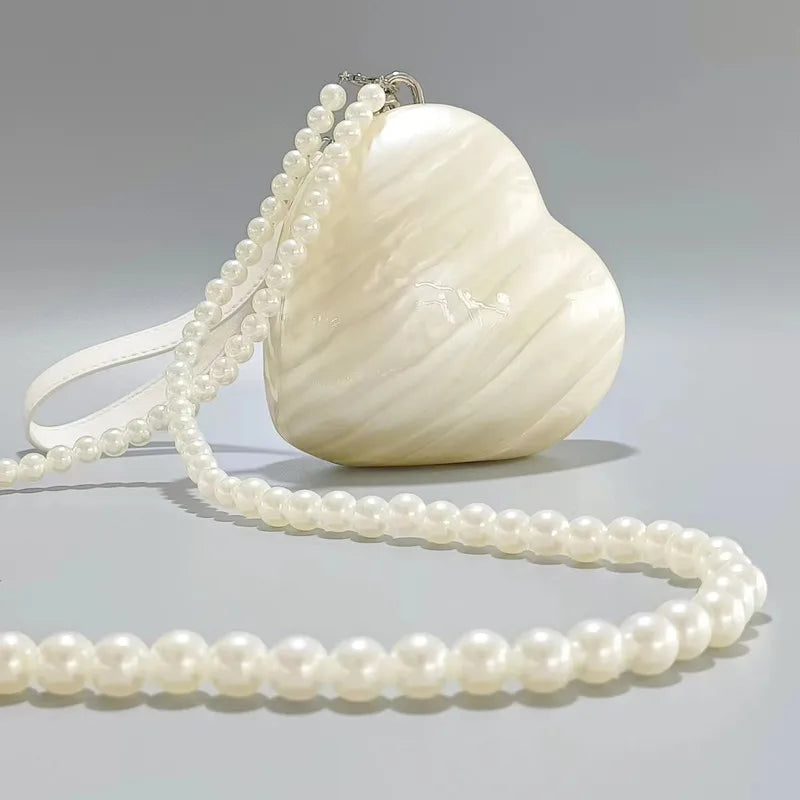 2025 New Fashion Acrylic Hearts Evening Clutch Bag Luxury Pearl Chains Shoulder Crossbody Bags Lady Wendding Party Shell Handbag