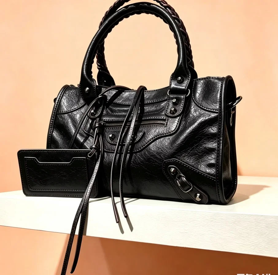 New 2026 Autumn and Winter Handbag Crossbody Large Capacity City Motorcycle Shoulder Bag Tote Bag for Women Luxury Handbags