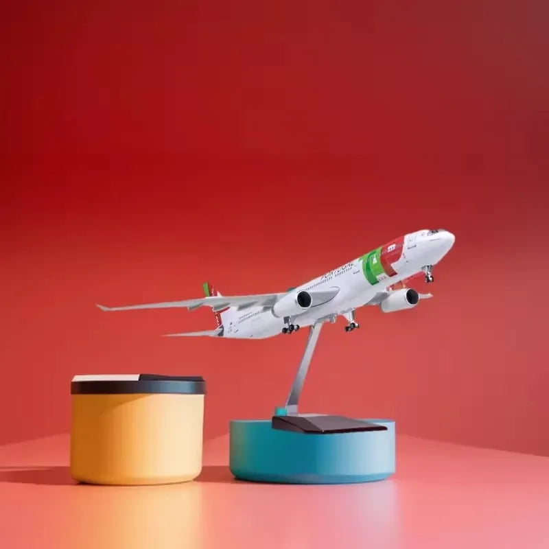 New 1:135 Scale Diecast Resin Model Air Portugal Airbus A330 Airways Airplane Aircraft Collection Display Decoration Gifts