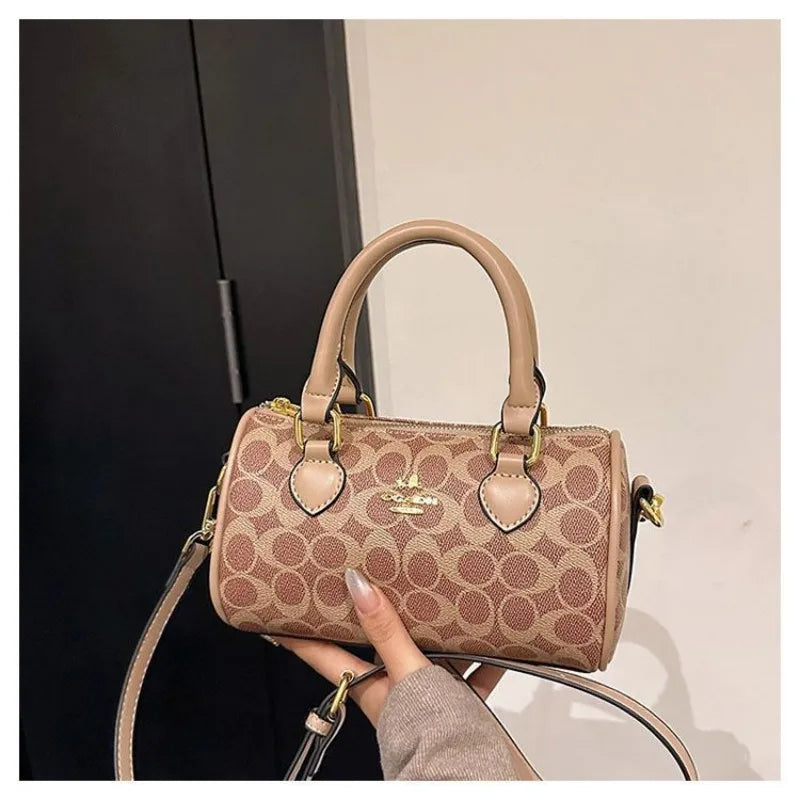 2026 Latest Trendy Ladies' Light Luxury Retro High-end Versatile Handbag Single Shoulder Crossbody Bag, Mini Classic Pillow Bag