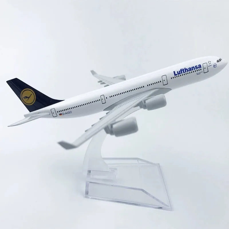 16cm 1:400 Scale Lufthansa A340 Aircraft Model Airline Collectible Miniatures Alloy Airplane Diecast Model Toys For Gift