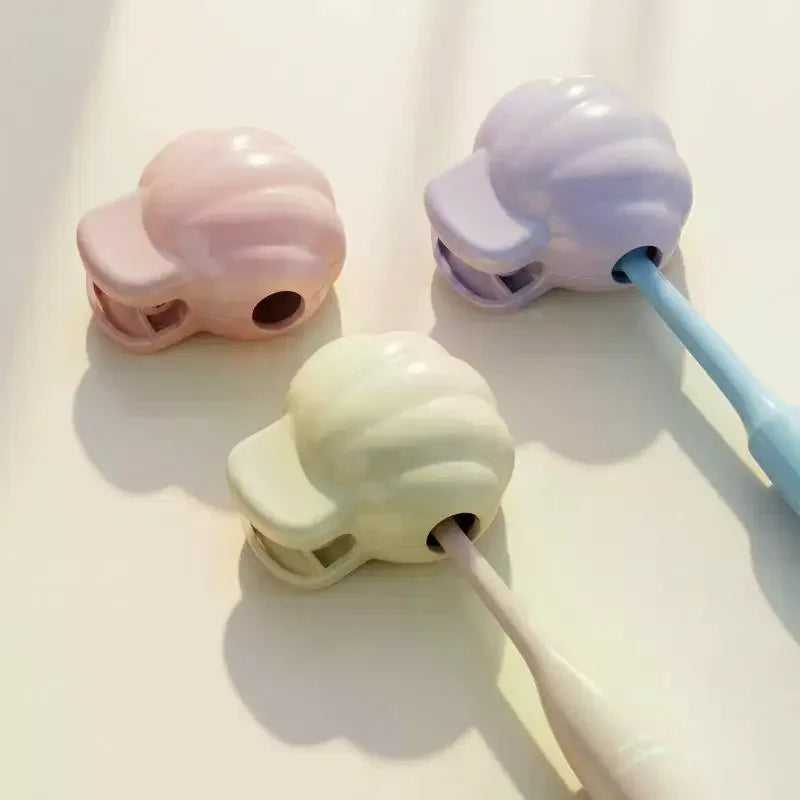 Waterproof Dustproof Toothbrush Protective Cap Travel Portable Toothbrush Head Cover Plastic Clip For Household Bathroom