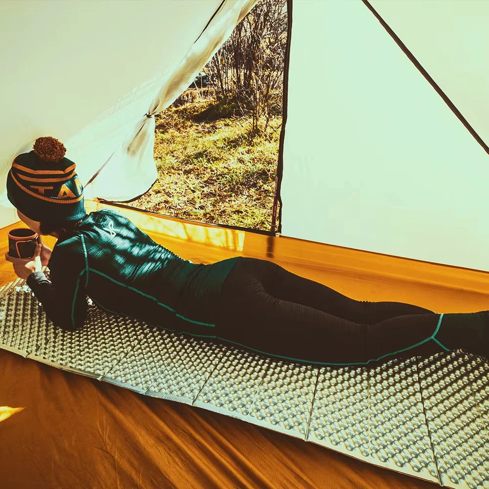 Egg Nest Sleeping Mat 330g Ultralight Aluminum Foil Pad Portable Insulated Camping Mat for Hiking Backpacking Tent Beach Yoga