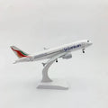 Scale Aircraft Model Simulation airplane kids toys Model 20cm Alloy Metal Aircraft A320 Sri Lankan Airways with Landing Gear Gif