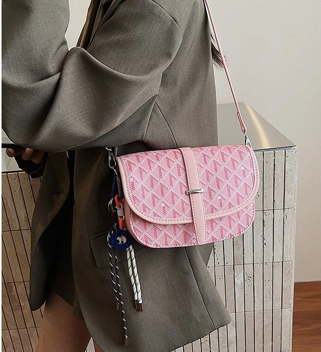 Trendy Diaper Bag: Women's Luxury Vintage Leather Handbag, High-End Simple Crossbody Bag With Paris Style And Letter Logo