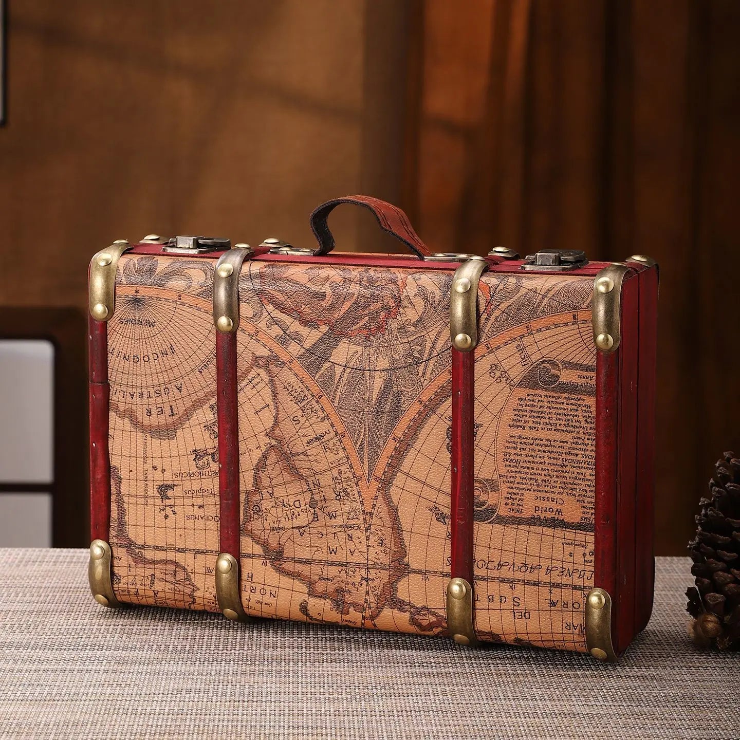 European Retro Leather Travel Suitcase Film and Television Shooting Prop Box Home Iscellaneous Storage Box