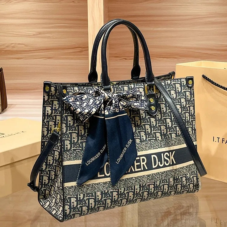 Luxury Brand Designer Diaper Bag Elegant Minimalist Leather Tote For Women Large Capacity Stylish Crossbody Shoulder Bag
