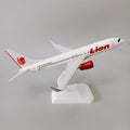 Alloy Metal 20cm B737 Air LION Airlines LION 737 Diecast Airplane Model Plane Model W Base Aircraft Gifts Toys Airplanes Decora