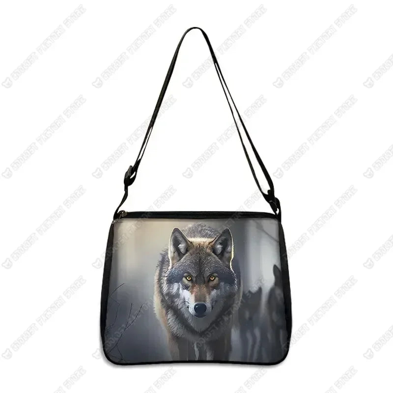 Howling Wolf Under The Moonlight Handbags Baby Wolf Messenger Bag Cool Howling Wolf Shoulder Bag Crossbody Bag Phone Holder