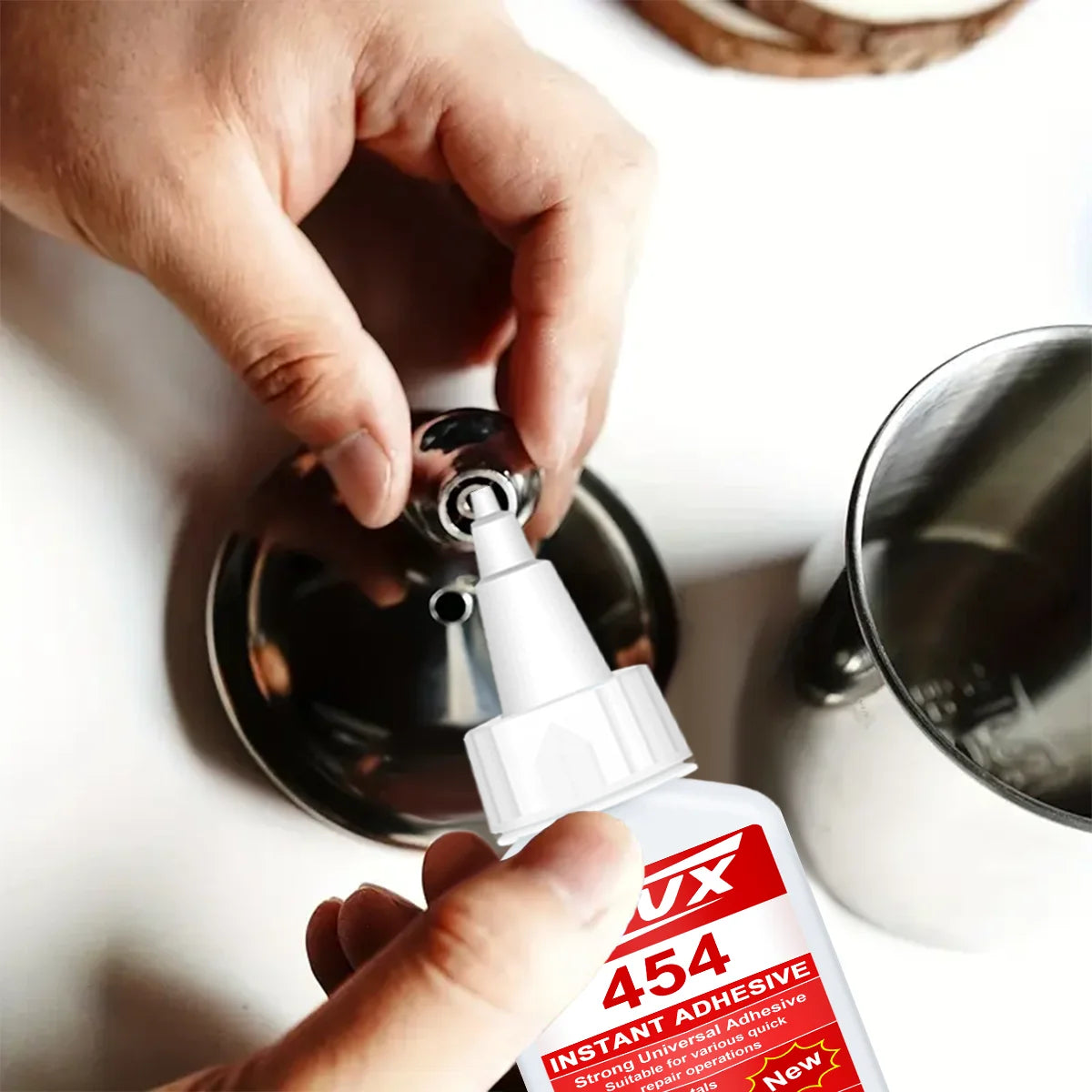 454 Super Glue: Instant Adhesive That Dries Quickly in 3 Seconds, with a Strong and Waterproof Bond; for Metal, Plastic, Wood, Ceramics and Leather; Multi-Material Repair Glue, 20 g