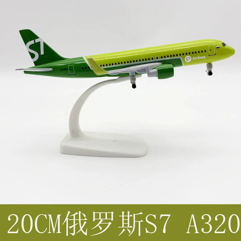 20cm A320 Siberian S7 Airlines Airplane Model Metal Replica Plane Model Simulation Passenger Aircraft Static Gift