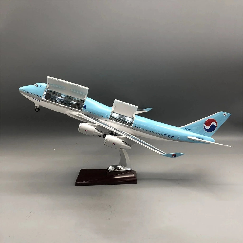 47cm Resin Plane Model B747 Korean Air Diecast 1/150 Scale Airplanes LED Lights Cabin Door Can Open Adults Toy Static Collection