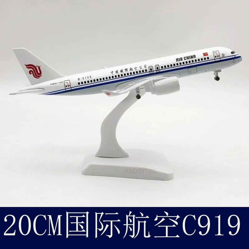 Souvenir Toy Planes 20cm scale aircraft C919 Air China Airways Alloy Metal Airplane Model Diecast Aircraft Wheels Collection