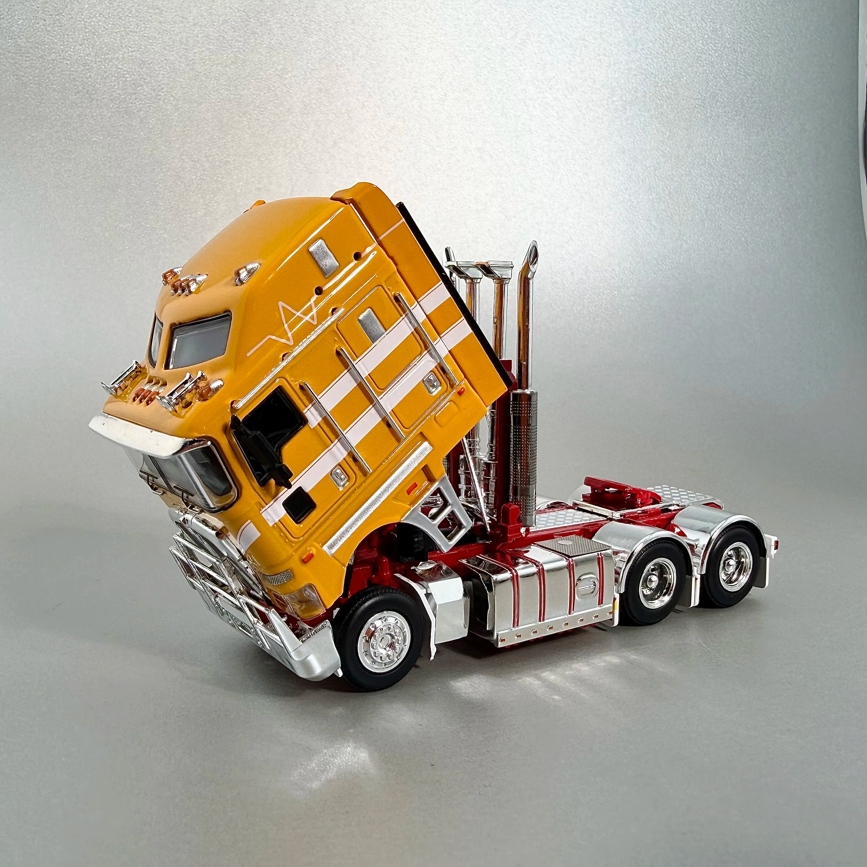 MJ Diecast Alloy 1:64 Australia Trailer Truck Head Kenworth K200 Prime Mover TractionTransporter Vehicle Truck Model Metal Toy