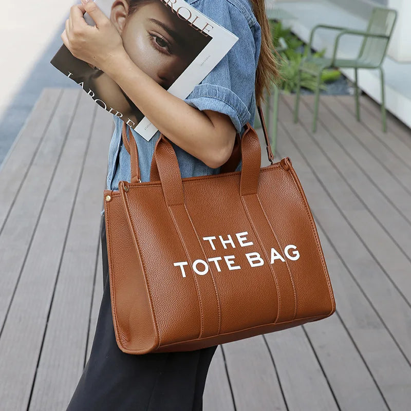 New product, new shoulder crossbody bag, high-end Korean letter tote bag, portable and lightweight cross-border bag
