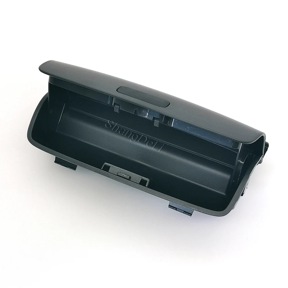1K0868837 New Black Sun Glasses Holder For VW Golf 5 MK5 Golf 6 MK6 Tiguan Jetta MK5 Passat B6 CC Parts
