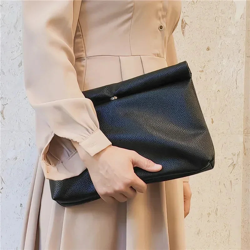 Solid Color Women Clutch Bag Soft Pu Leather Lady Evening Bags Trend Party Girl Envelope Bag Large Capacity Clutches Purse Black