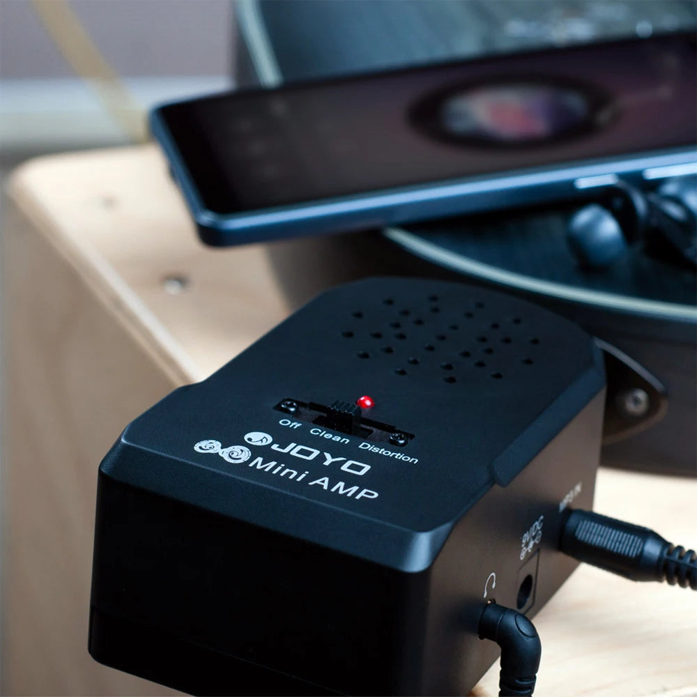 JOYO JA-01 Electric Guitar Amplifier Heavy Rock Distortion Effect Plug and Play Headphone Mini Guitar Speakers Combo Amp