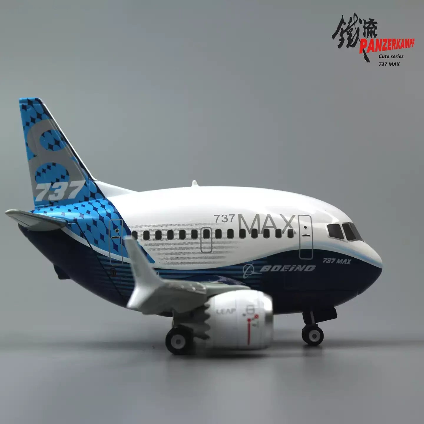 Iron Flow Cartoon Q-Version Airbus A320 NEO 737MAX Aircraft Model Factory Painted Egg Machine Alloy Aircraft Model Holiday Gift