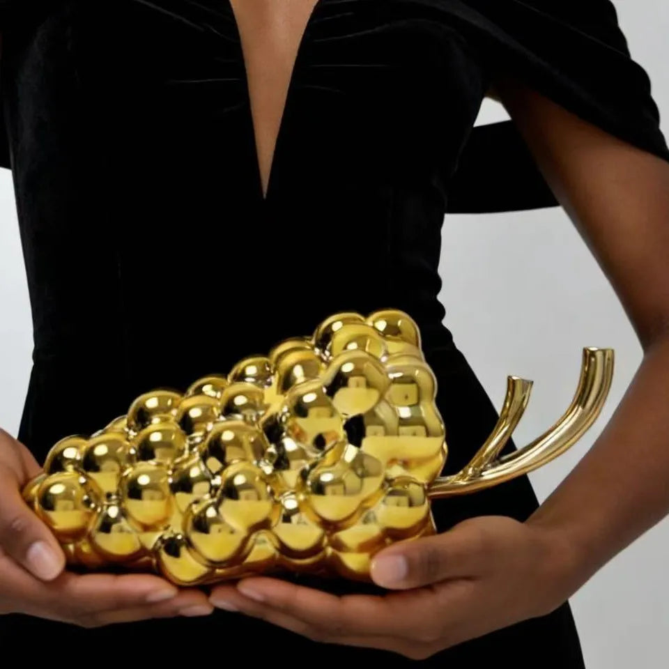 New grape-shaped dinner bag chain grab bag fashion personality celebrity