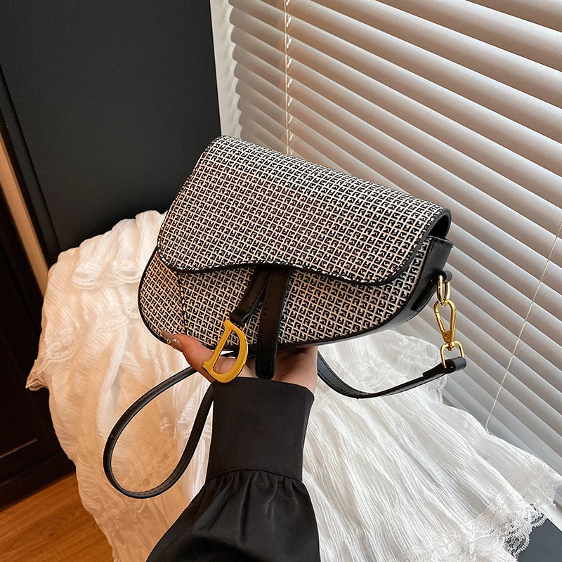 Luxury High End Leather Diaper Bag with Multiple Pockets and Adjustable Strap for Modern Moms Daily Outdoor and Travel Use