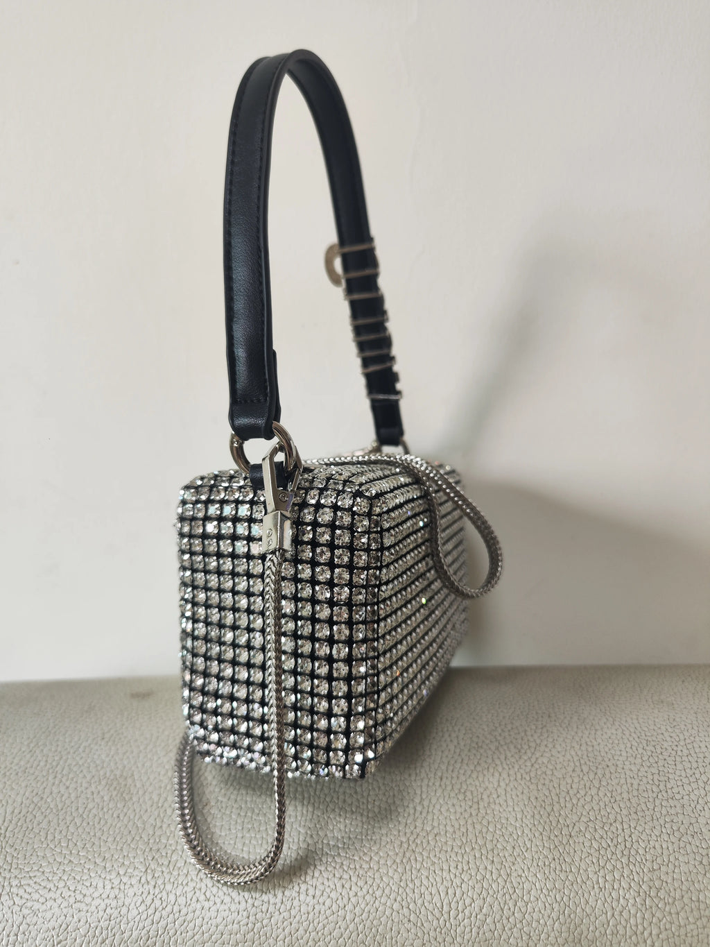 2026 Luxury Rhinestone Pearl Evening Bag for Women | Sparkly Stage Performance Purse | Elegant Dinner Party Clutch Crossbody Bag