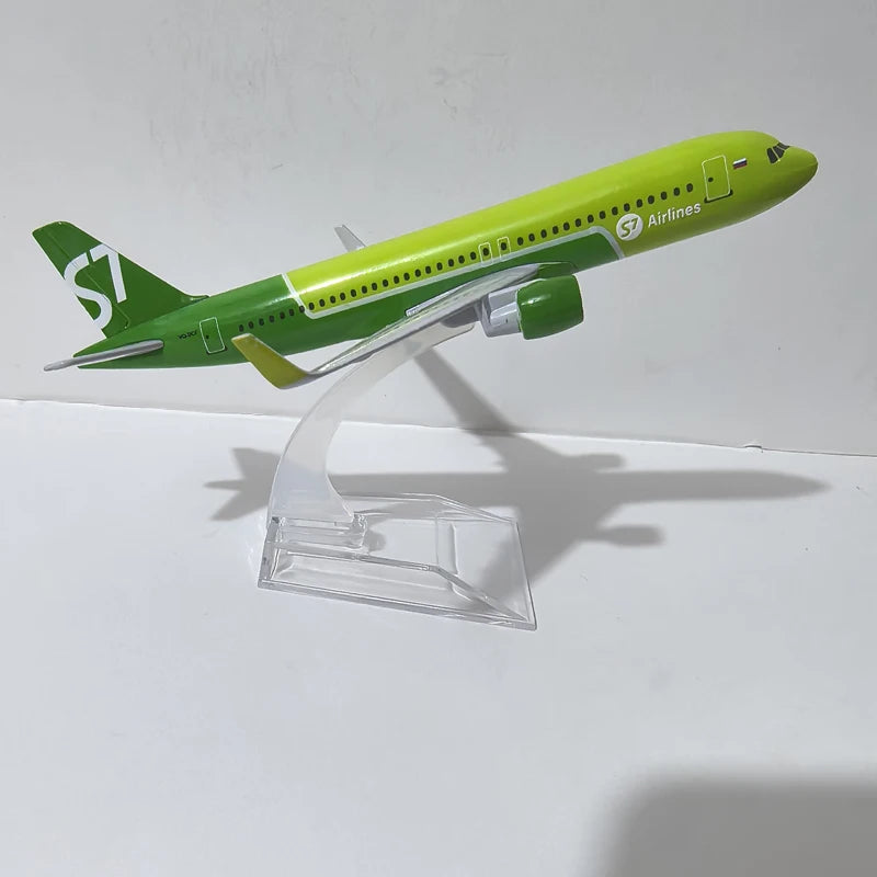 JASON TUTU 16cm Siberian Airlines S7 Airbus 320 Plane Airplane Model Aircraft Model Diecast Metal 1/400 Scale Planes Gift Collec
