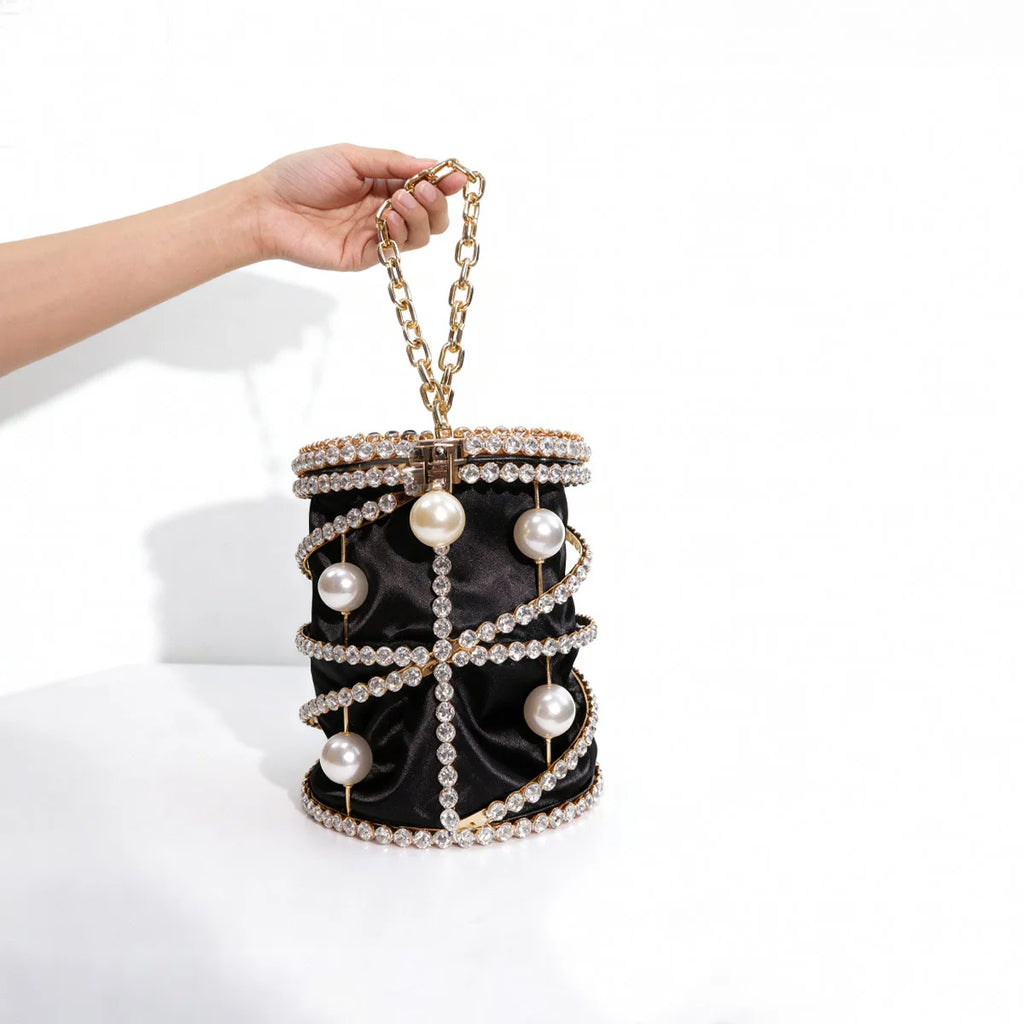2026 Women's Pearl Bird Cage Bag Hollow Banquet Bag Shiny Light Luxury Dinner Clutch Bag