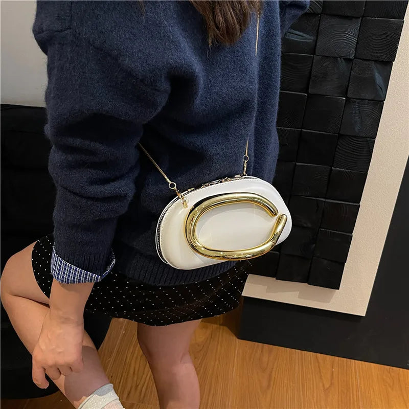 Retro Gold Metal Handle Women Clutch Bag PU Leather Chain Shoulder Crossbody Bag Mini Evening Purse for Party Wedding Daily Use
