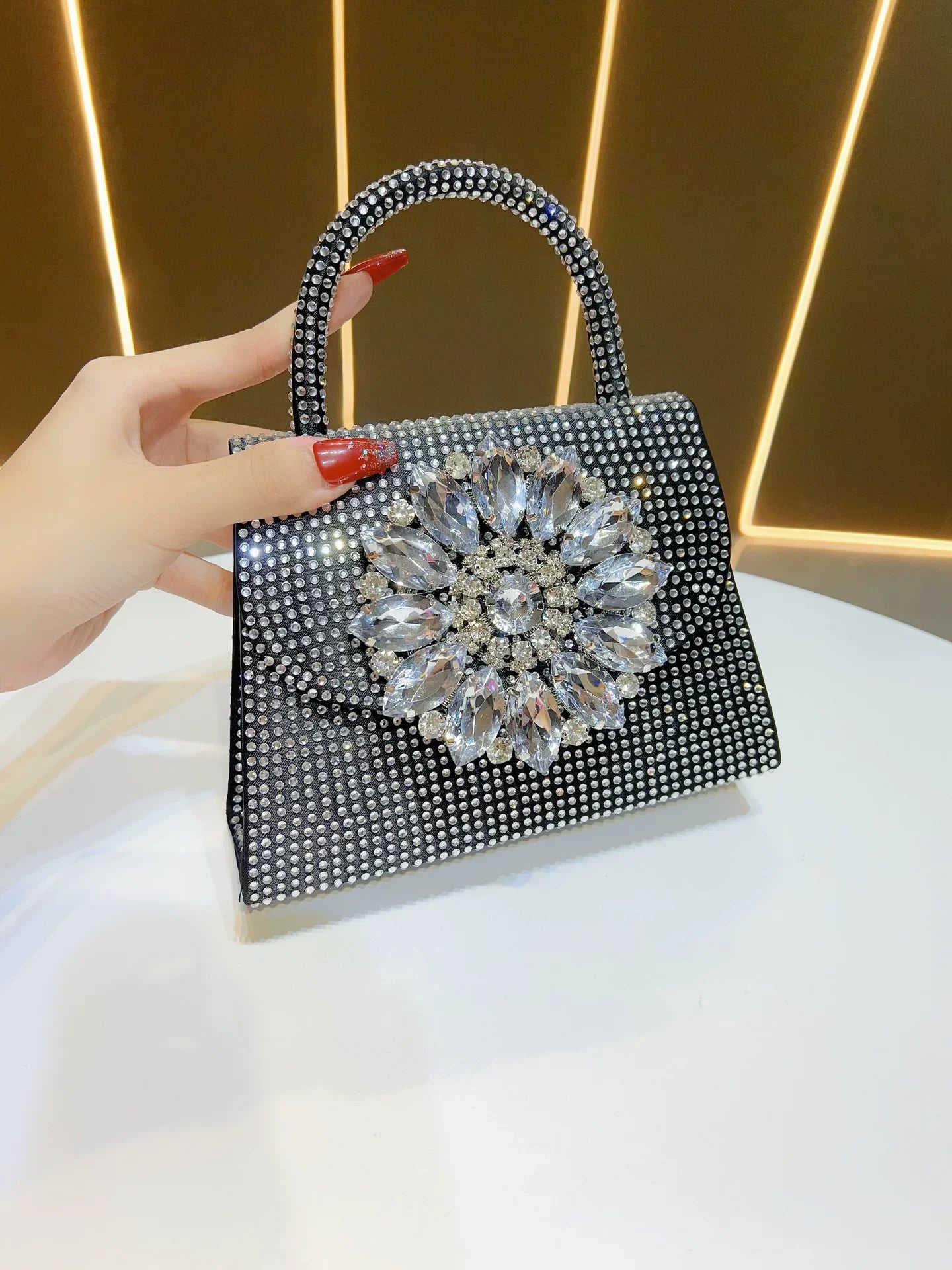 Luxury Fashion Satin Square Bag Glitter Rhinestones Diamond Evening Bag Women's Handbag Wedding Party Clutch Purse Shoulder Bag