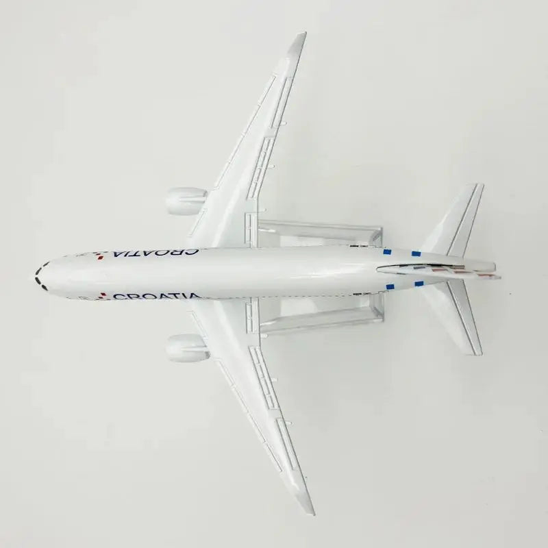 16cm Metal Scale Aircraft Croatia Airways A220 Aviation Plane Alloy Replica Model with Base Airplane Collection Gift Display