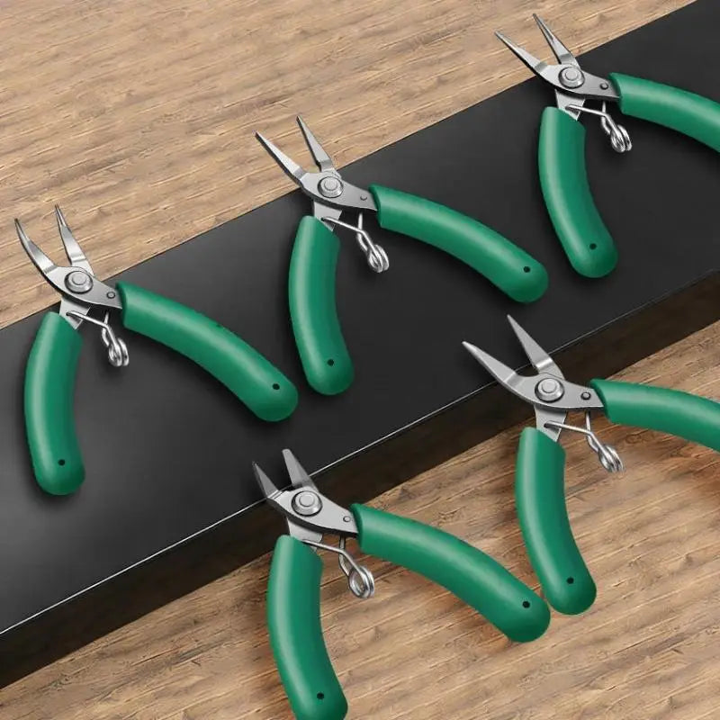 1Pcs Household Industrial Grade Multifunctional DIY Mini Wire Pliers 4.5 Inch Mini Handmade Pliers Electrician Mini Tiger Pliers